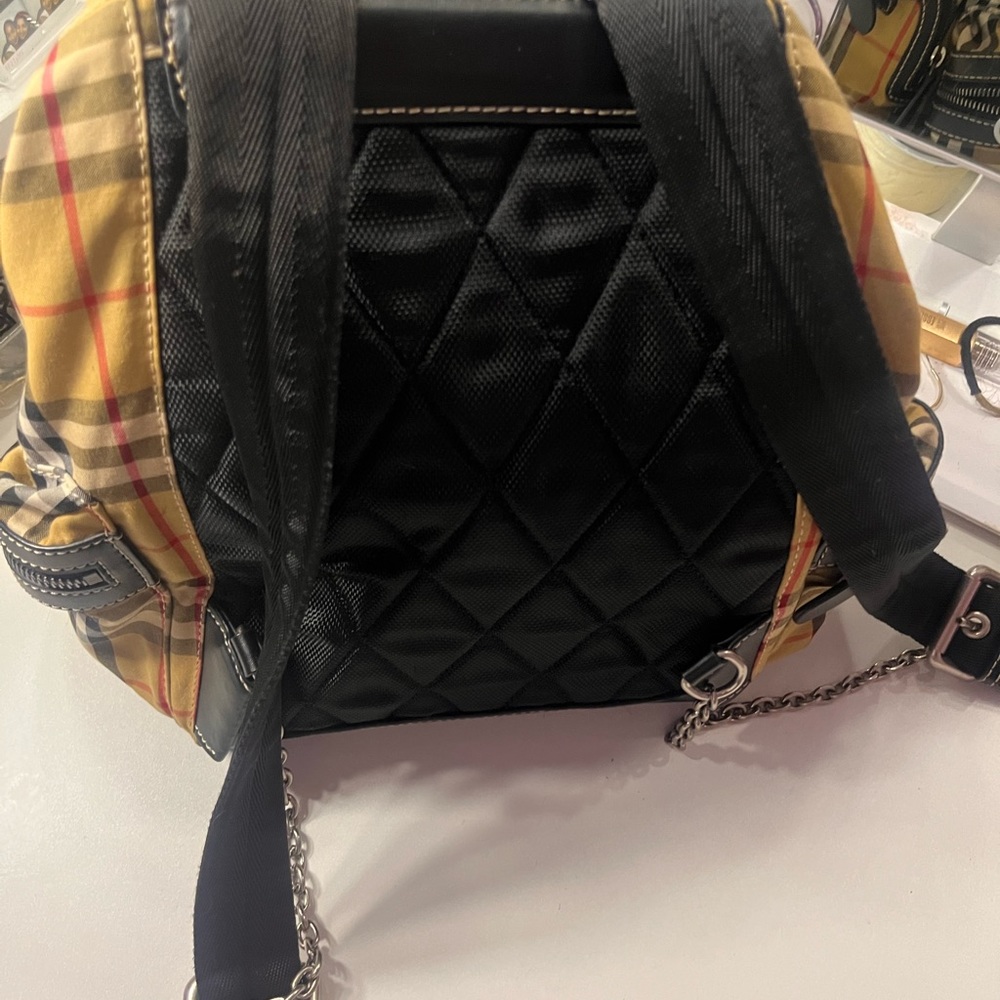 Burberry backpack - Picture 3 of 3